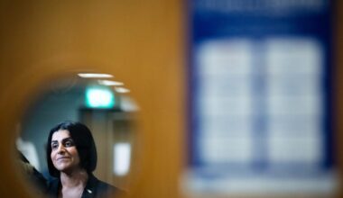 UK ordered to rethink block on return of mother and son in Syrian camp – POLITICO