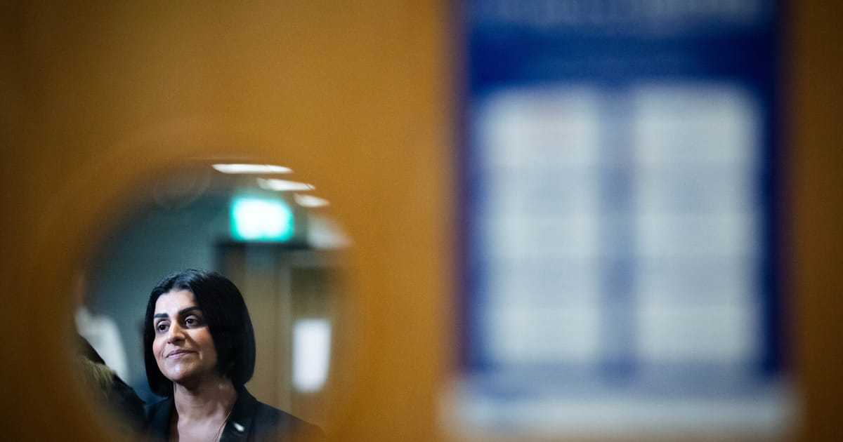 UK ordered to rethink block on return of mother and son in Syrian camp – POLITICO