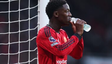 Manchester United star set to sign five-year deal