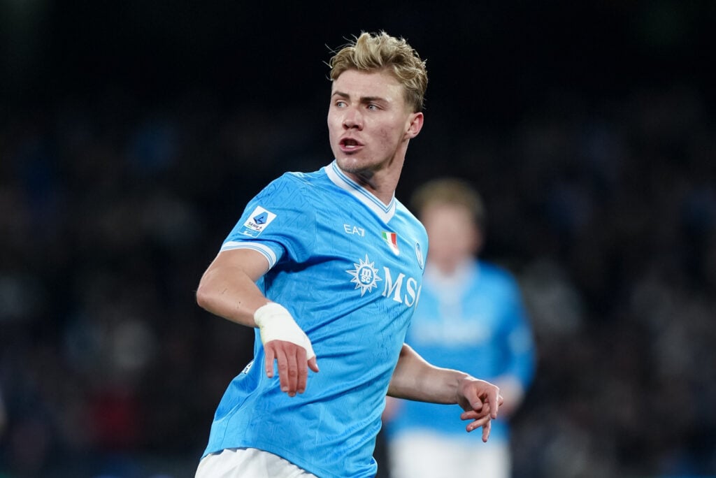 Rasmus Hojlund playing for Napoli