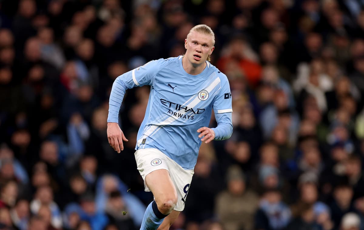 Erling Haaland breaks silence after missing Man City win that closed gap on Arsenal - London Evening Standard