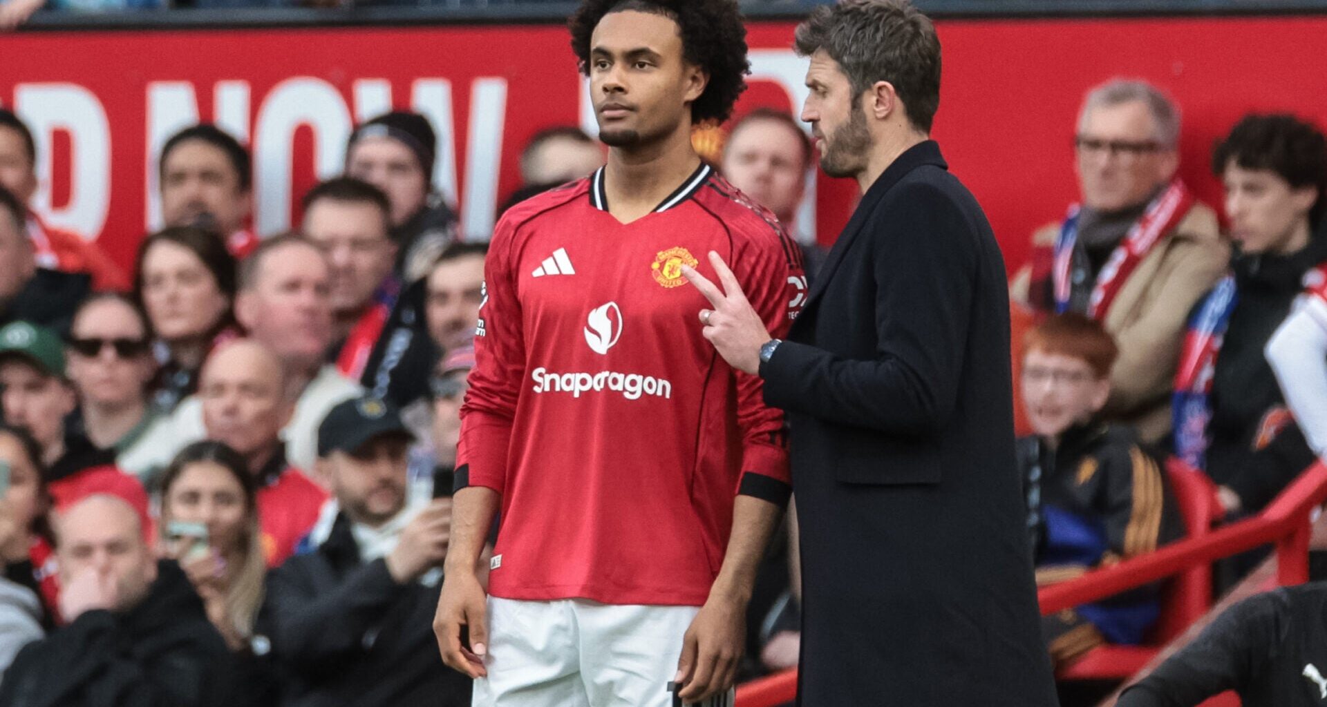 Joshua Zirkzee says there's a feeling at Man Utd unlike any other club, 'You look around...'