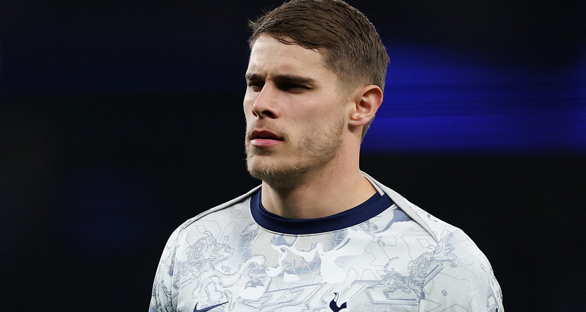 What Man Utd have now been told about signing Micky van de Ven amid Tottenham relegation fears