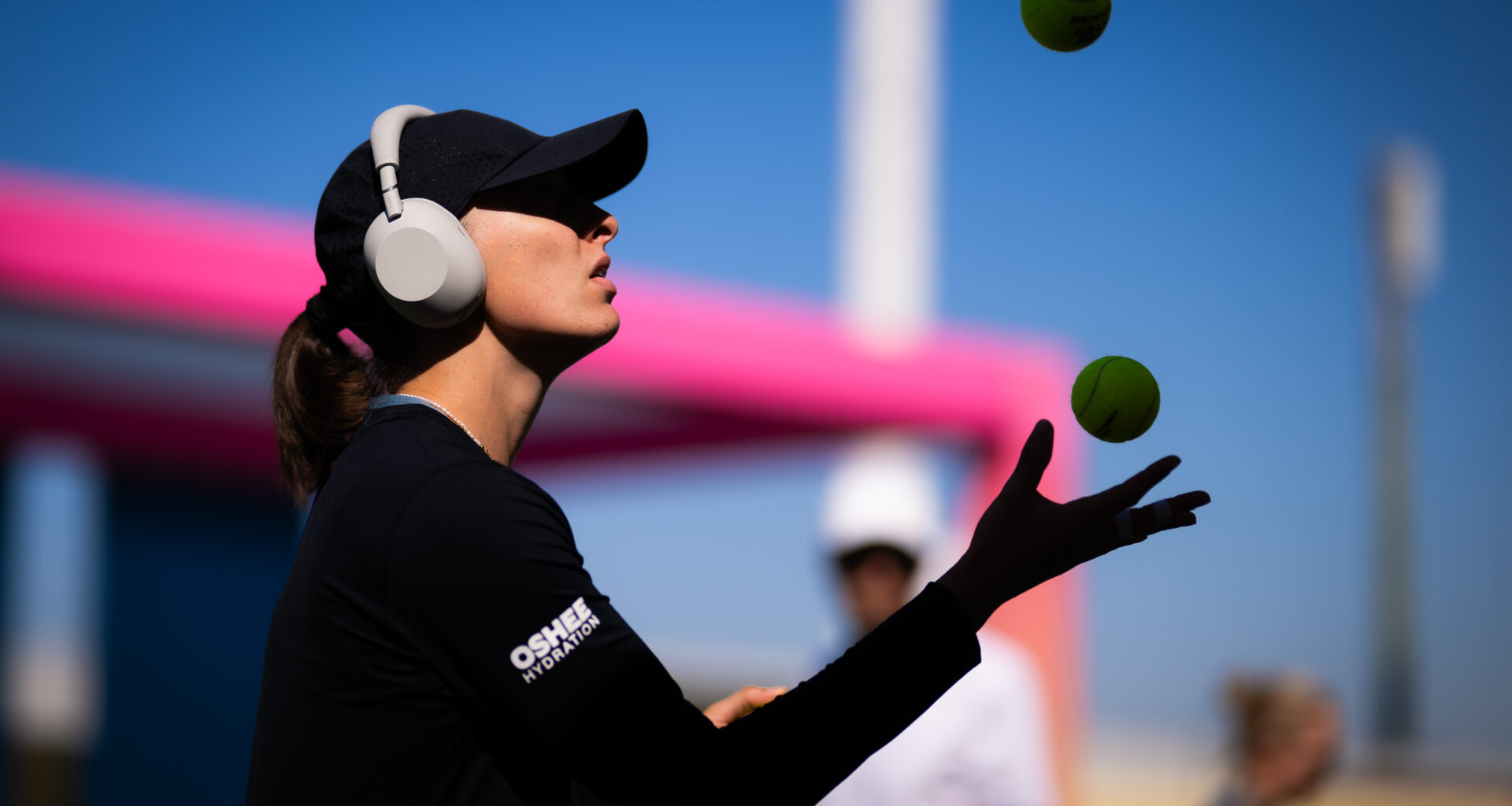 Swiatek is great at many things -- baking isn't one of them