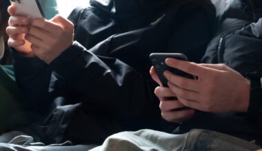 TikTok, X say they’re ‘neutral’ on a social media ban for teens – POLITICO