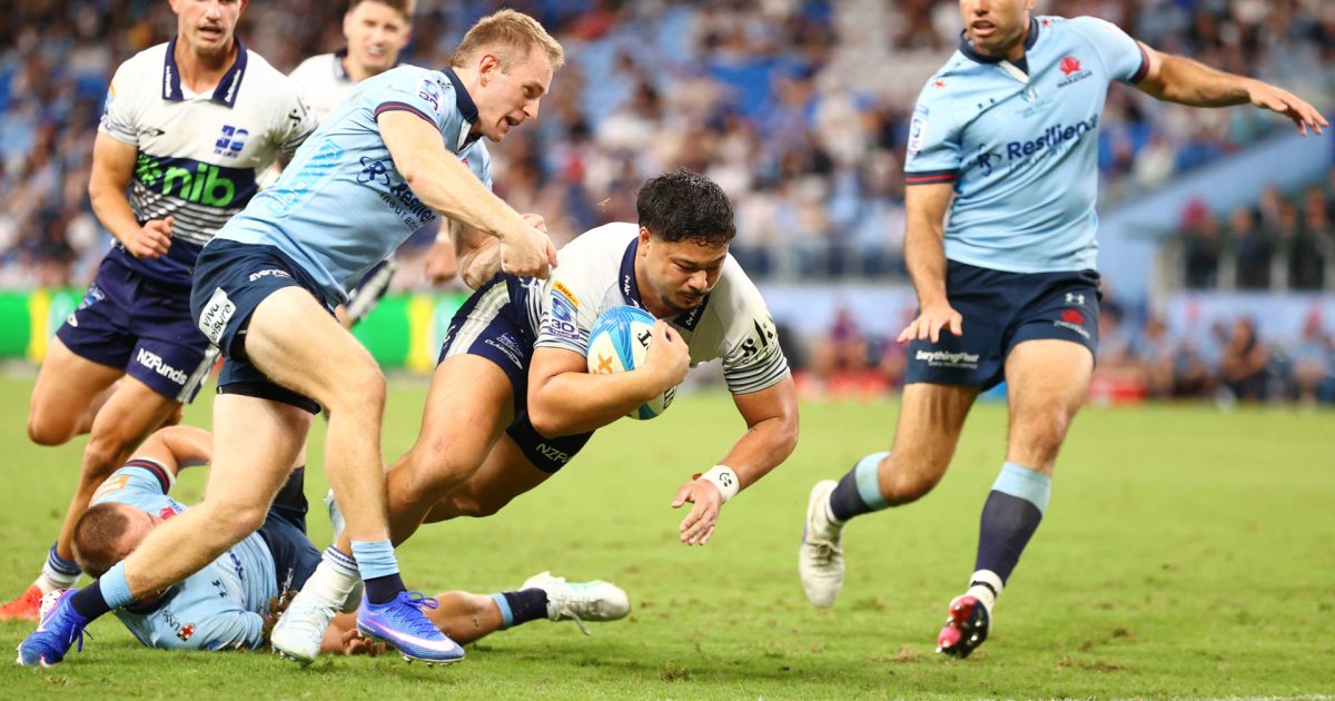 Blues set record with remarkable comeback win over Waratahs