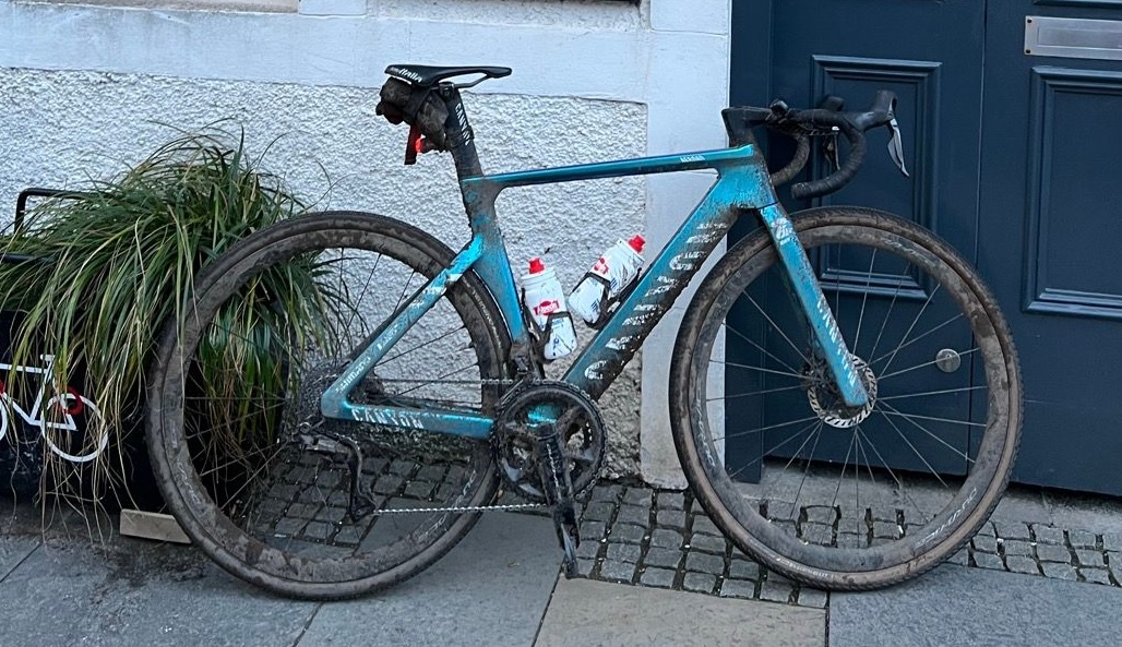 Cameron Mason's Canyon Aeroad for the John Muir Way