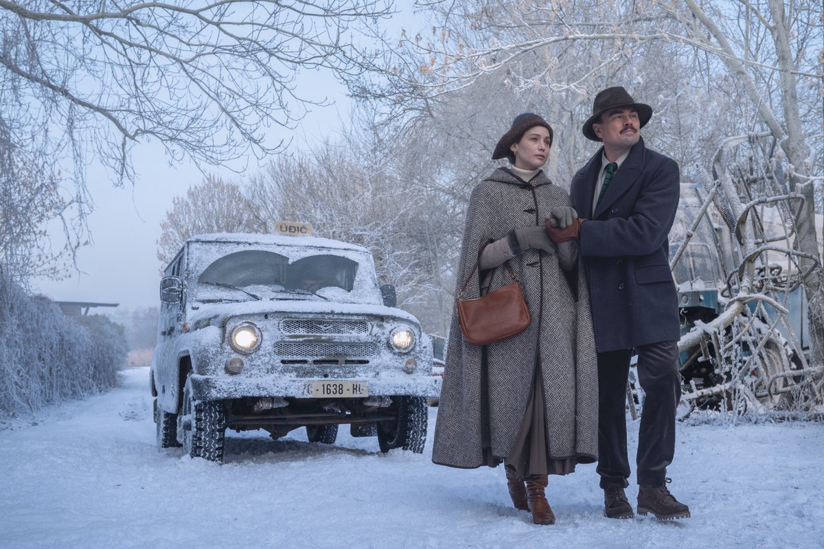 HDx3poCWsAANlXp What Happens at Night: Martin Scorsese & Leonardo DiCaprio Movie Gets First Look Image