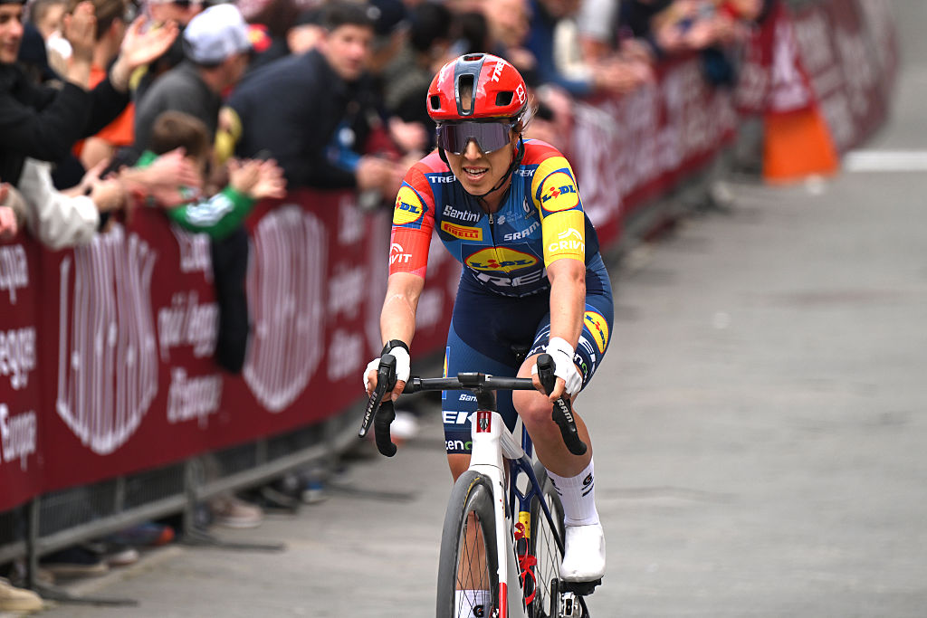 SIENA, ITALY - MARCH 07: Shirin van Anrooij of Netherlands and Team Lidl - Trek crosses the finish line during to the 12th Strade Bianche Donne 2026 a 133km one day race from Siena to Siena / #UCIWWT / on March 07, 2026 in Siena, Italy. (Photo by Luc Claessen/Getty Images)