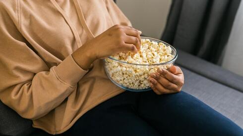 What you eat during war affects your mood more than you think, science shows