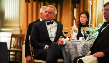 Opinion | Kennedy’s attacks on Dunkin’ and Starbucks expose MAHA’s true goals