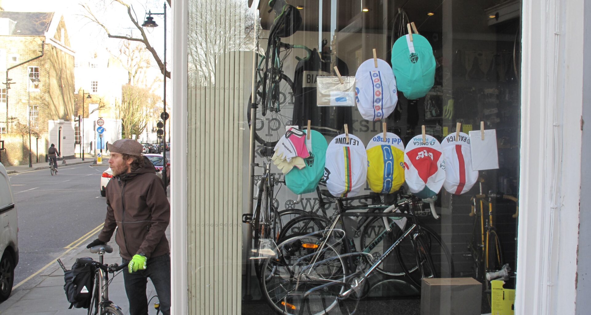 Is the cycling industry back on track? UK bike market returns to growth for first time in four years, new report finds - Cycling News | Bike Reviews