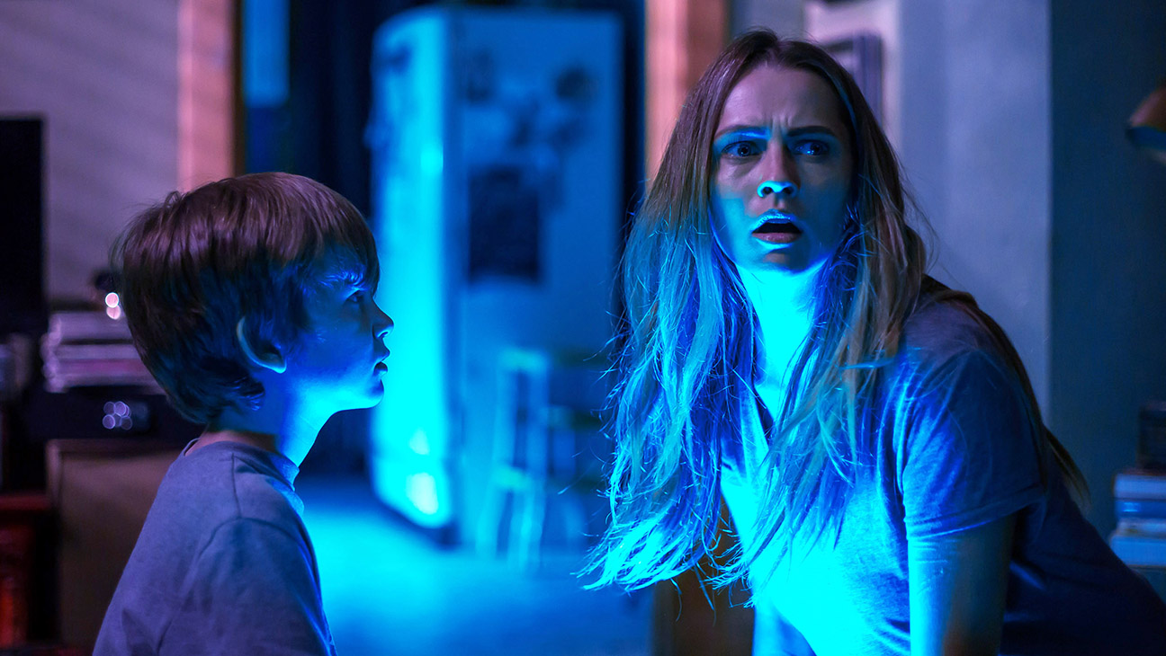 Lights Out, from left: Gabriel Bateman, Teresa Palmer, 2016.