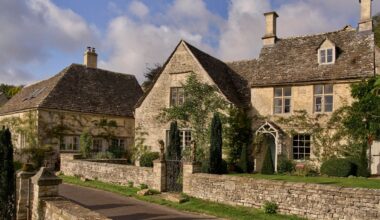 A 300-year-old house in the Cotswolds thoughtfully reimagined for modern life