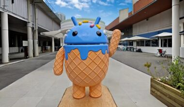 Mishaal Rahman tasty Android statue crop