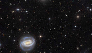 See Explanation.  Clicking on the picture will download
the highest resolution version available.