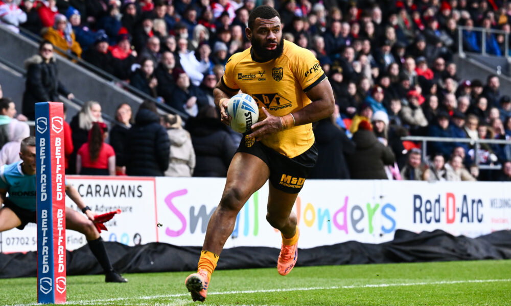 Castleford Tigers boss explains Mikaele Ravalawa decision as latest signing hailed
