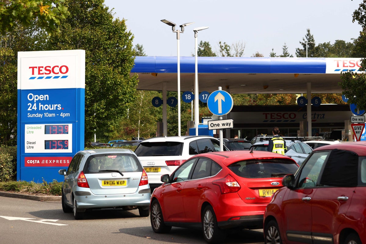 UK drivers issued warning over panic buying fuel amid Middle East conflict