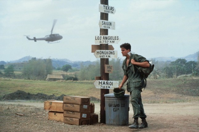 Film : Platoon - 1986 Charlie Sheen Director: Oliver Stone No Merchandising. Editorial Use Only. No Book Cover Usage. Mandatory Credit: Photo by Orion/REX/Shutterstock (5884272aa) Orion USA Scene Still