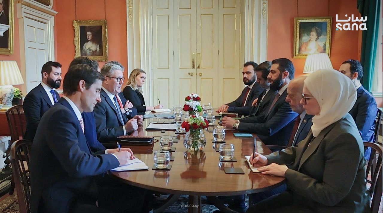 President al-Sharaa meets UK Prime Minister to discuss boosting relations