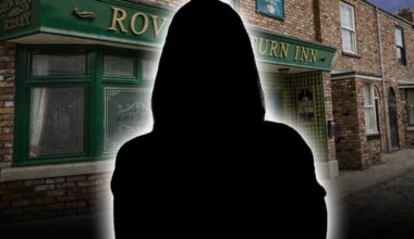 Popular Coronation Street star exits as she wraps filming | Soaps