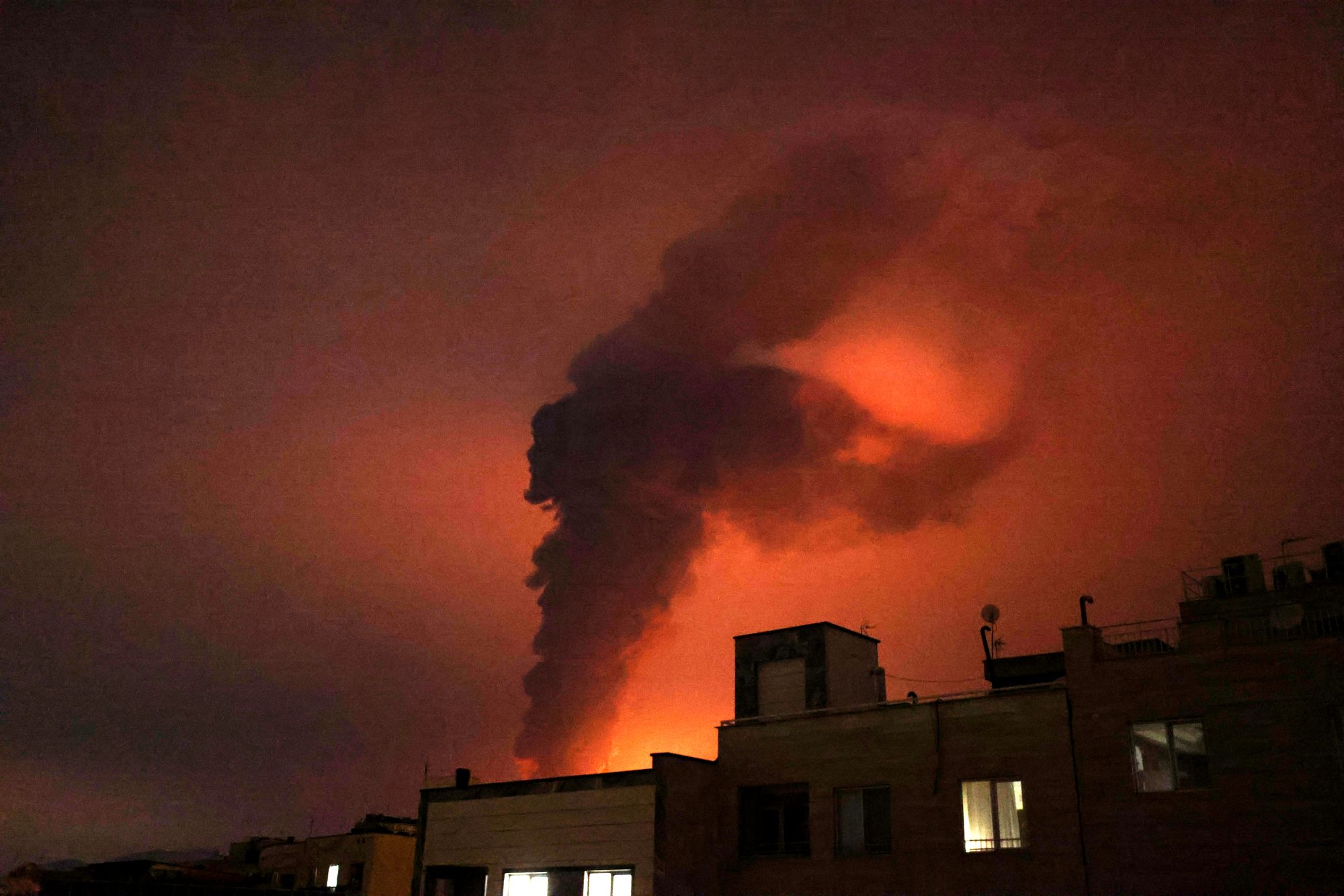 Explosions erupt following strikes at Shahran Oil Refinery in Tehran