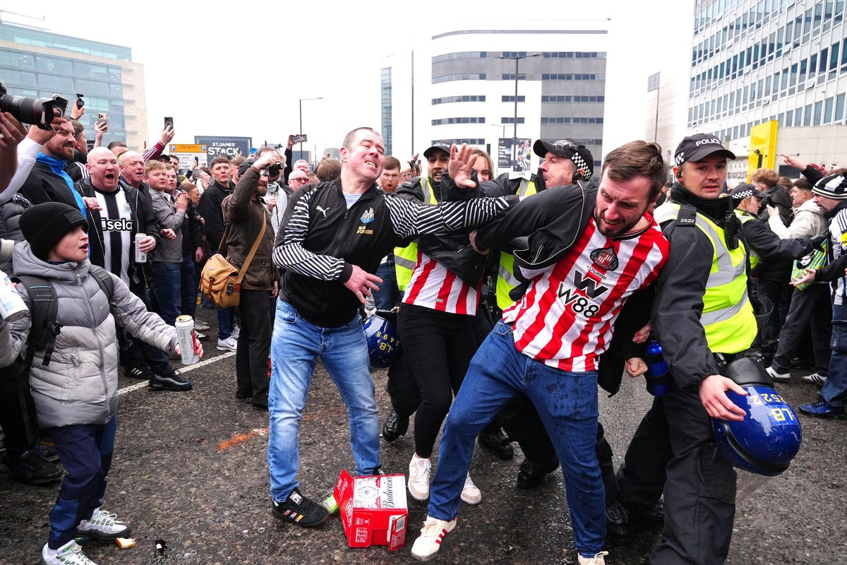 Fans clash outside St James’ Park in violent scenes ahead of Newcastle vs Sunderland
