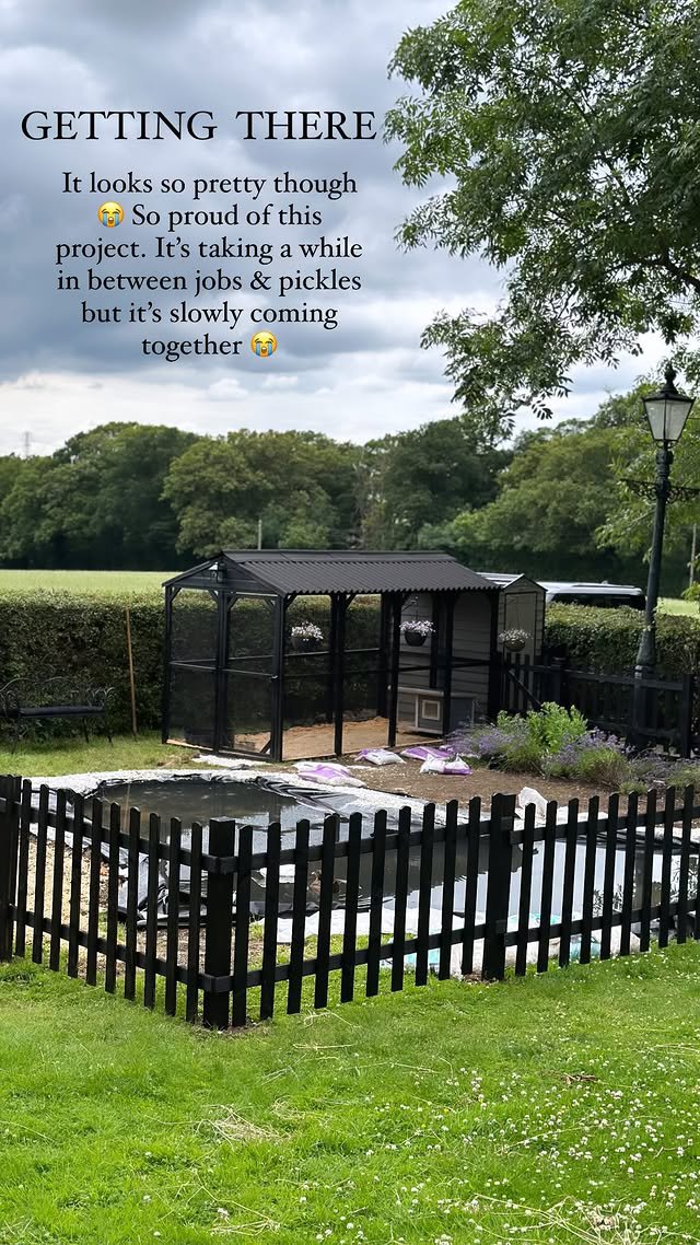 Inside Stacey Solomon and Joe Swash's ?1.2m Pickle Cottage with 'controversial' kitchen