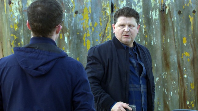 Paul argues with Vinny in Emmerdale