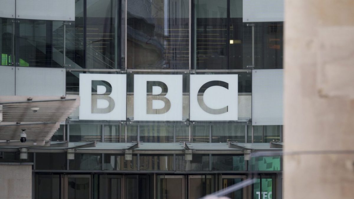 BBC moves closer to online-only TV