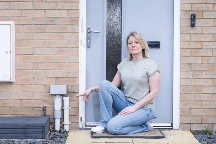 Louise O???Riodran from Dunstable, Bedfordshire. Louise lives in the Kaleidoscope development built by Linden Homes and has had a nightmare with her new build from hell. Picture by Damien McFadden: 07968 308252