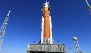 NASA Is Exploring a Reduced Role for SLS as It Gets Cozier With SpaceX