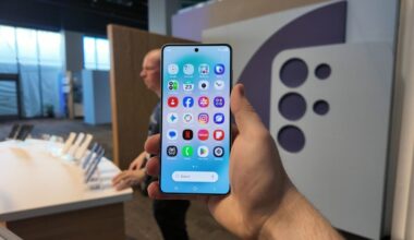 Everything the iPhone 17 has that Samsung's Galaxy S26 doesn't