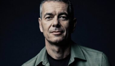 Robert Kyncl tells WMG shareholders: AI is music’s next growth engine, not its downfall