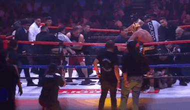 Shocking moment former WWE champion takes off gloves and joins in on boxing brawl
