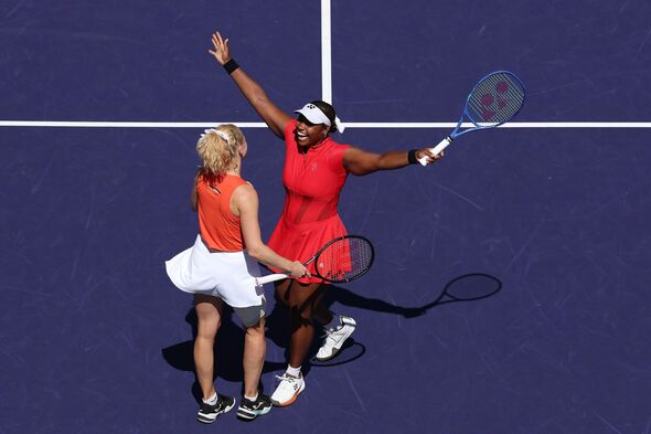 Siniakova Townsend Indian Wells BNP Paribas Open 2026 - Day 11 Siniakova Townsend Indian Wells BNP Paribas Open 2026 - Day 11
