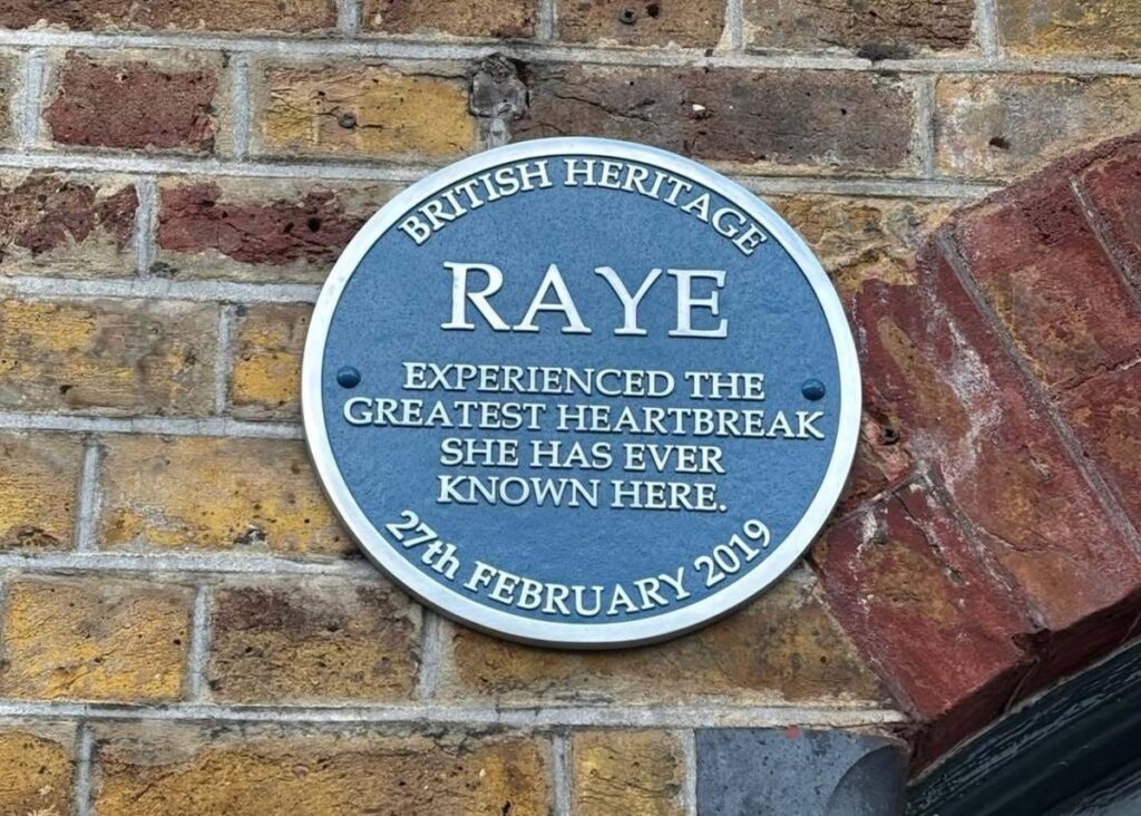 raye plaque at the nightingale pub