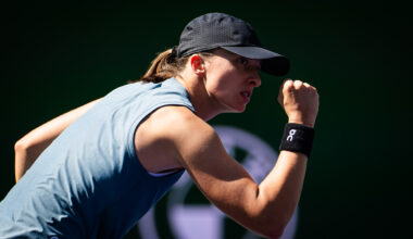Behind clinical return game, Swiatek beats Muchova to reach Indian Wells quarterfinals