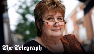 Dame Jenni Murray, broadcaster who was the voice of Radio 4's Woman's Hour for 30 years – obituary