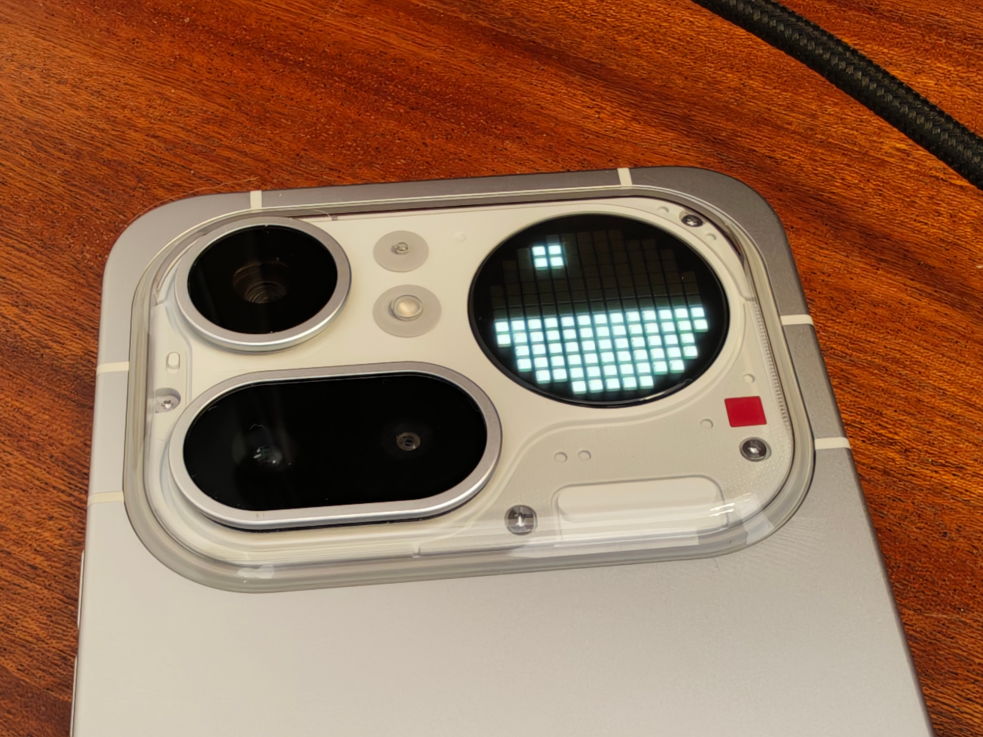 The Glyph Matrix can even display the path of the sun