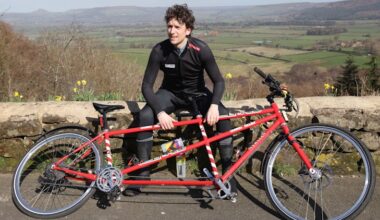 GREG JAMES DIGGING DEEP AS HE URGES THE NATION ‘TO SHOW UP FOR EACH OTHER’ AS LONGEST RIDE FOR RED NOSE DAY REACHES SUNDERLAND