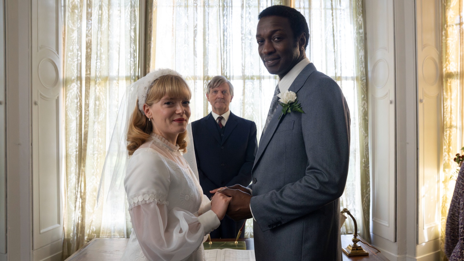 Rosalind Clifford (NATALIE QUARRY), Cyril Robinson (ZEPHRYN TAITTE)
