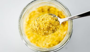 We Asked a Dietitian If Nutritional Yeast Is a Good Source of Vitamin B12