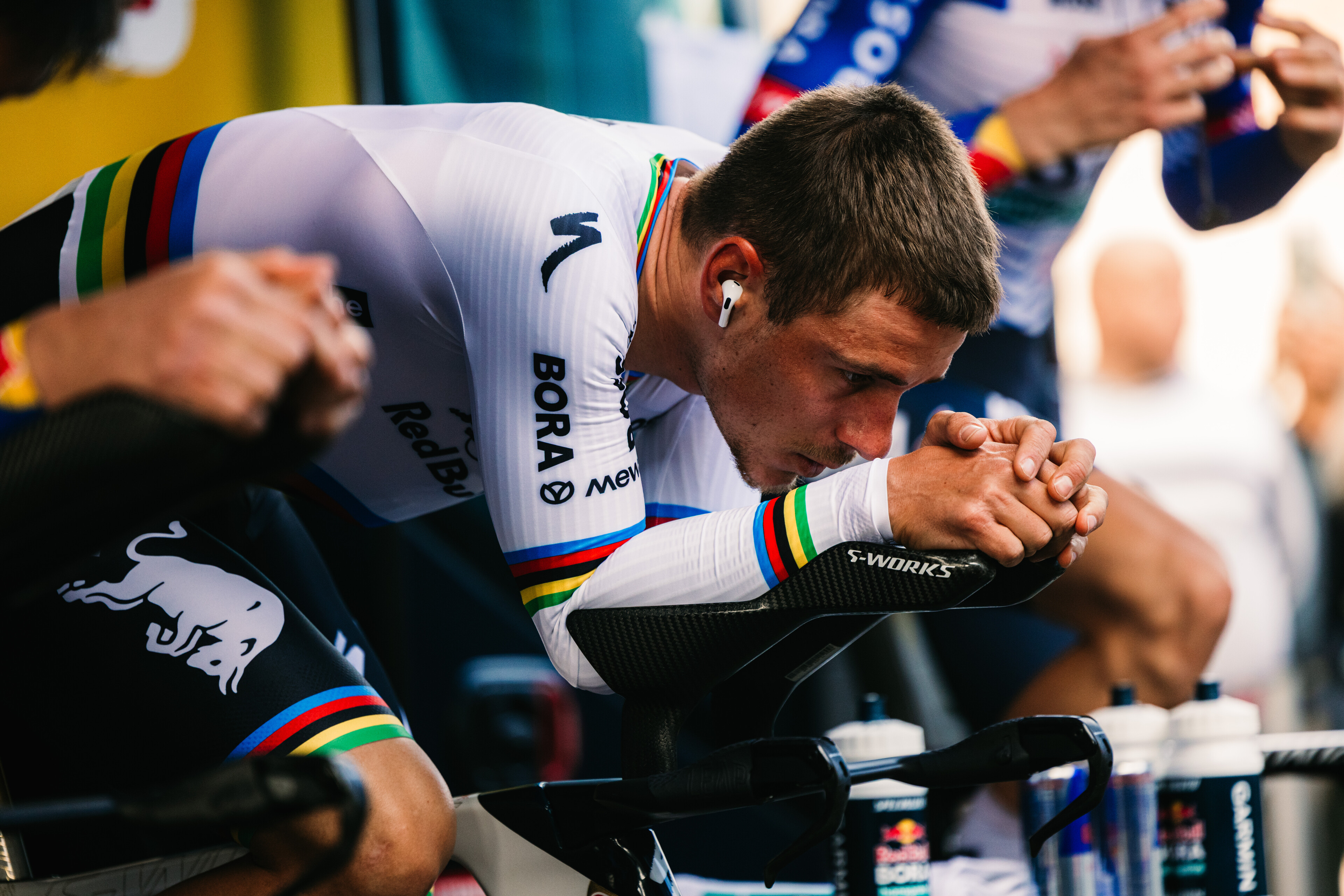 Remco Evenepoel warming up ahead of a time trial with Red Bull-Bora-Hansgrohe