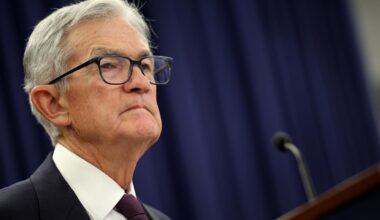 Wall Street and FTSE dip as US producer prices fall ahead of Fed rate decision