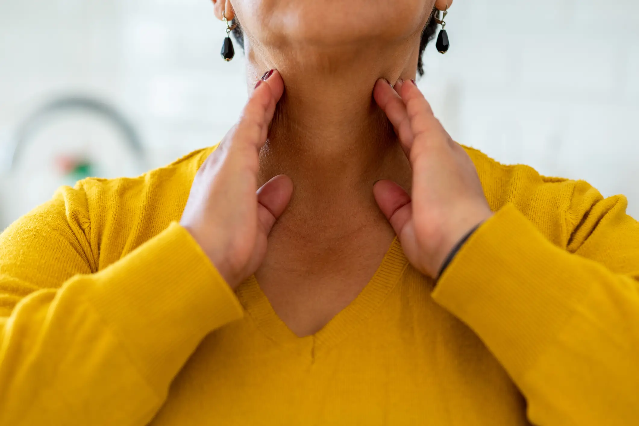 Having swollen lymph nodes can be a sign of throat cancer (Getty Stock Image)