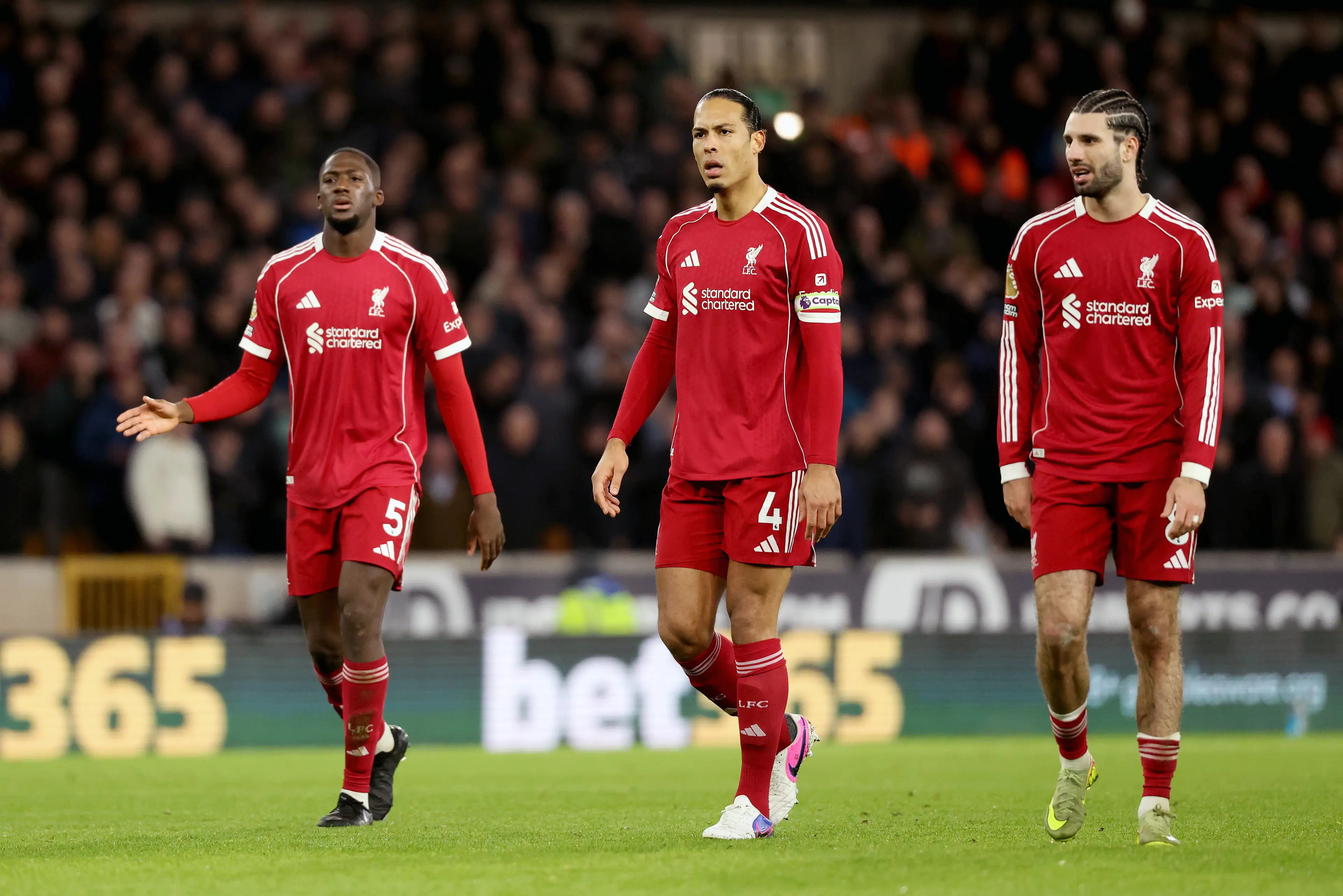 Virgil van Dijk cuts a frustrated figure against Wolves. Image: Getty 
