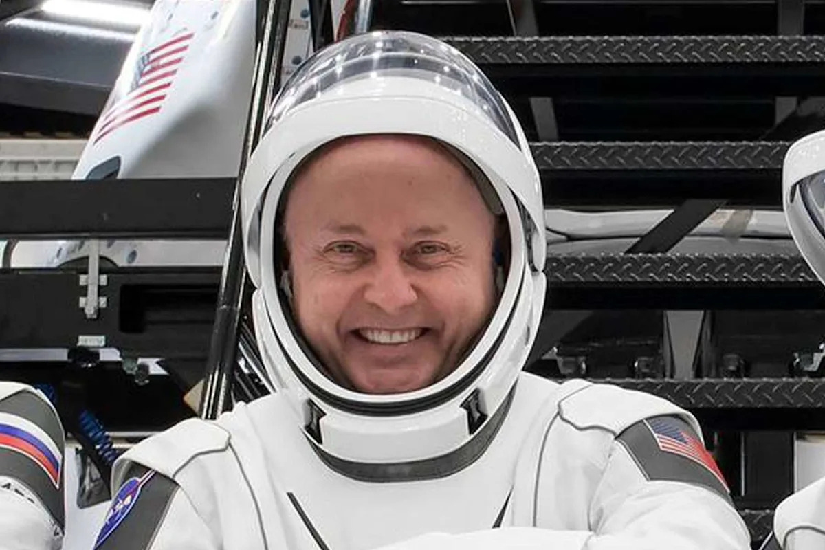 Astronaut Was Eating Dinner in Space When He Suddenly Couldn’t Speak. He Says Doctors Still Don't Know What Happened