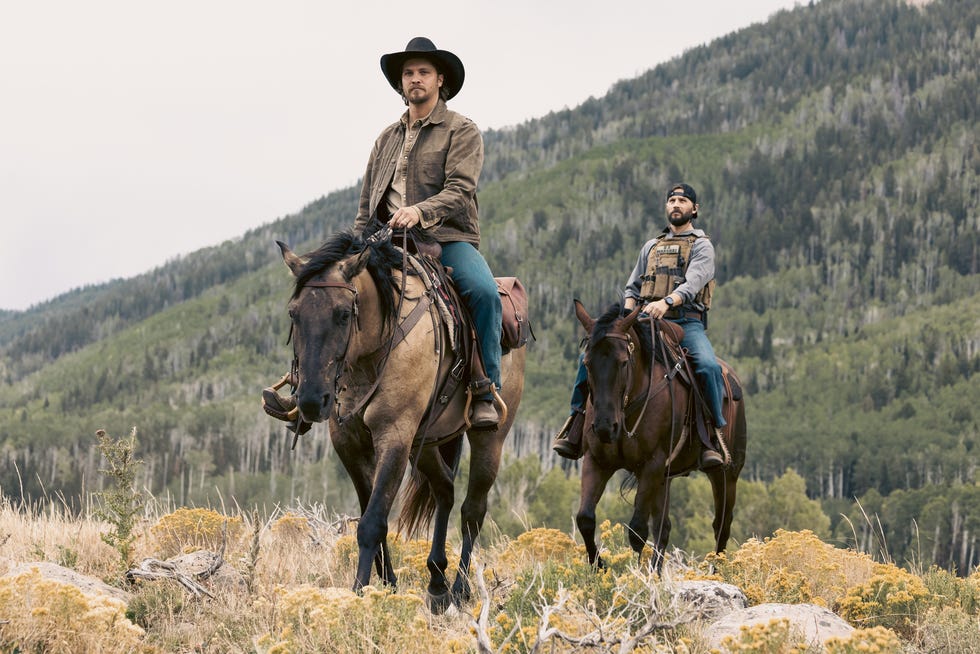 luke grimes, logan marshall green, marshals a yellowstone story