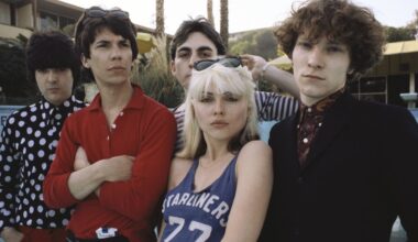 Blondie, 1977